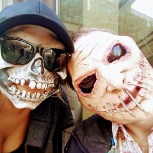 Meet your Posher, Elaine